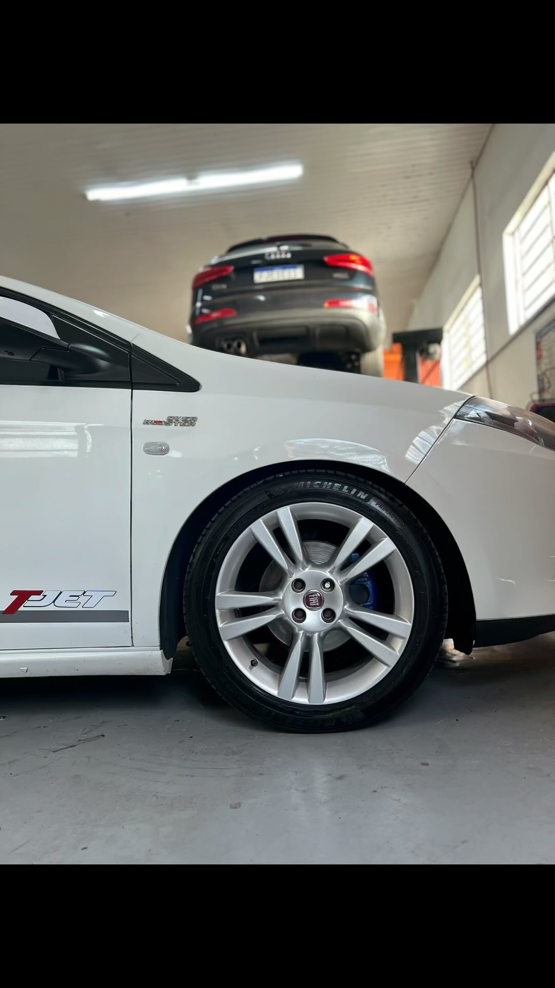 Fiat Bravo T-Jet com espaçadores RPK