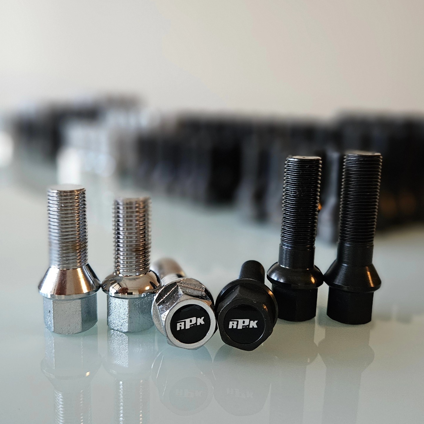 Parafusos / Prisioneiros Forjados